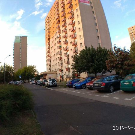 2020 Zwyciestwa 18 - Mieszkanie / Kawalerka / Studio Poznań Extérieur photo