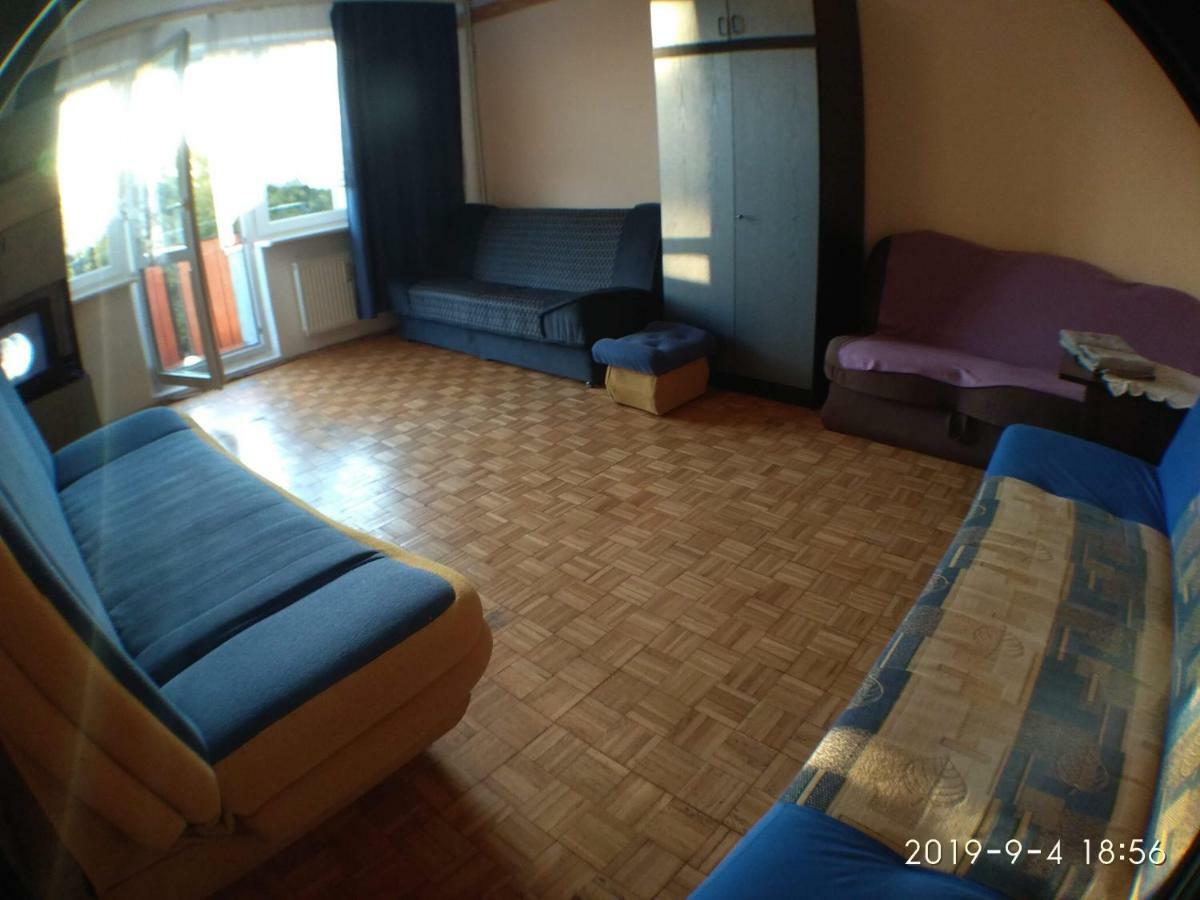 2020 Zwyciestwa 18 - Mieszkanie / Kawalerka / Studio Poznań Extérieur photo